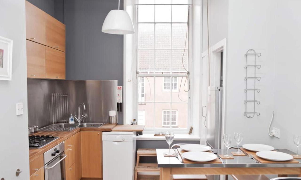 Royal Mile Apartment Единбург Екстериор снимка